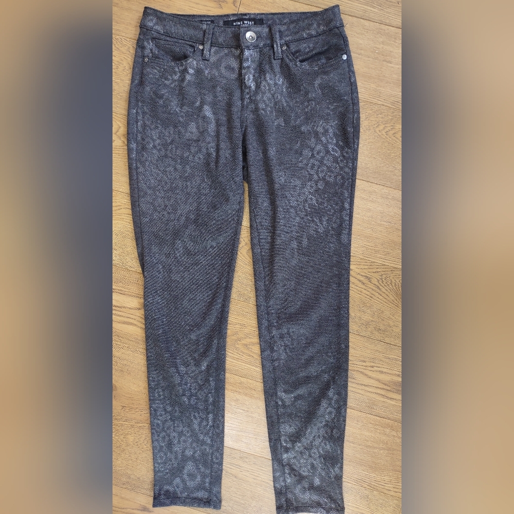 Grey Skinny Leg Nine West jeans